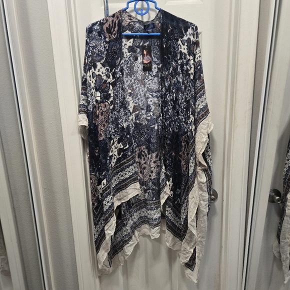 Rachel Roy Navy and Cream Patterned Kimono. Osfm Nwt - Picture 1 of 4
